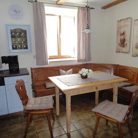 Ferienwohnung Heitauer